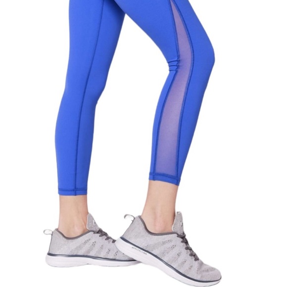 Lululemon Train Times 7/8th Tights. 25”. Size 4. - Picture 2 of 10